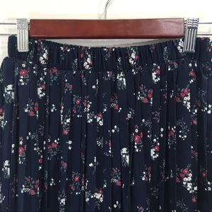 OAK + FORT Skirts | Oak Fort Pleated Midilength Skirt Accordion | Poshmark